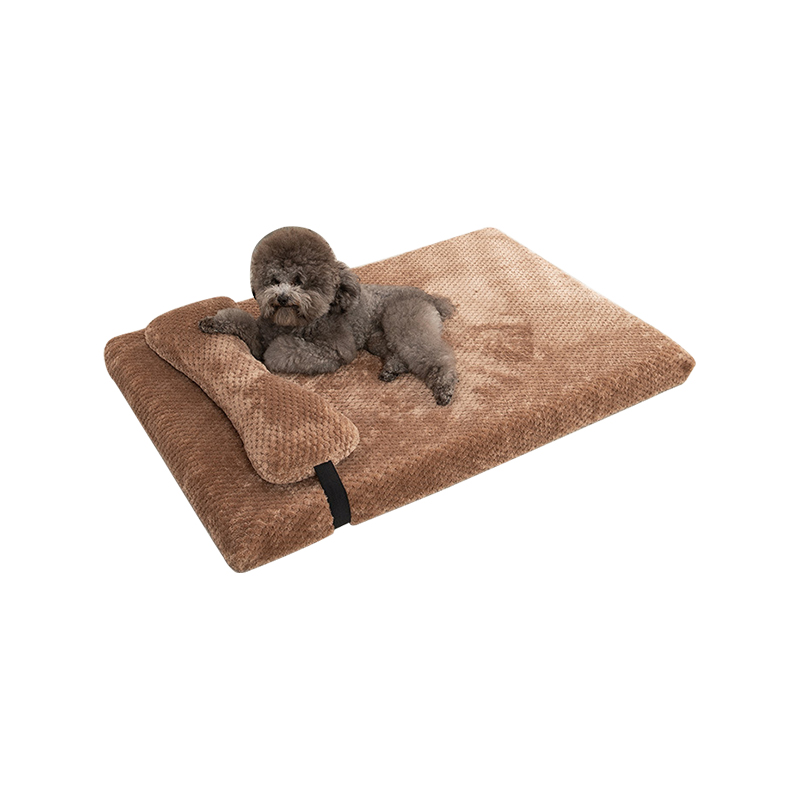 Cama de alfombra desmontable para perros y gatos